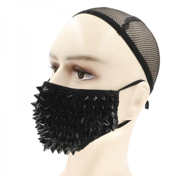 Spike half face mask